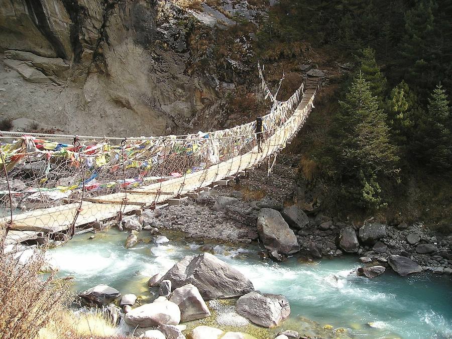 Puente colgante del Valle del Solu Khumbu (Nepal)