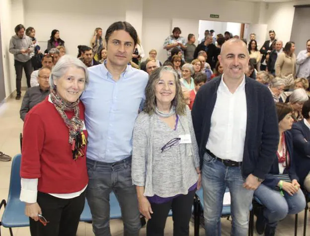 Nieves Fernández, Juan Tomás Ortega, Mari Asun Rodríguez y Jorge Nicieza. 