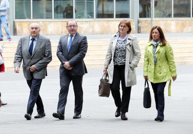 Francisco Menéndez, Santiago Rodríguez, Pilar Varela y Ana Rosa Migoya. 