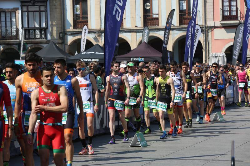 Los clubes lucenses Terras y Cidade Fluvial se suben al primer cajón en categoría femenina y masculina