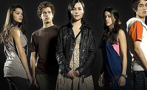 Parte del reparto de 'Punta Escarlata'. 