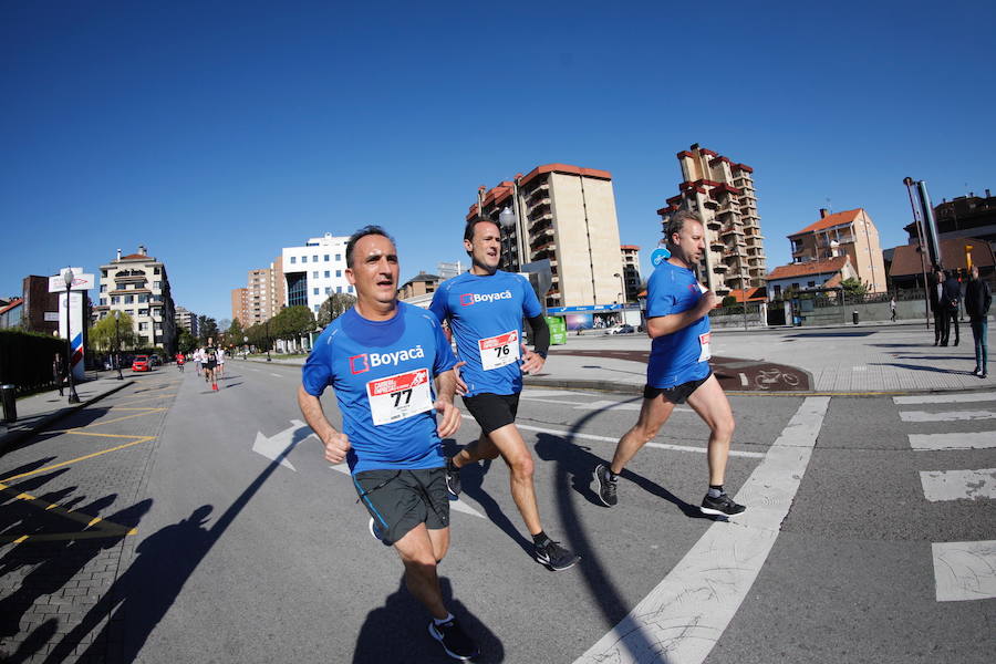 Fotos: ¿Estuviste en la I Carrera de Empresas de Asturias? ¡Búscate!