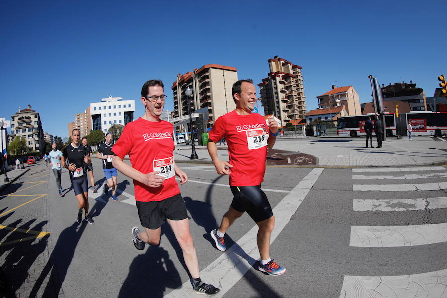 Fotos: ¿Estuviste en la I Carrera de Empresas de Asturias? ¡Búscate!