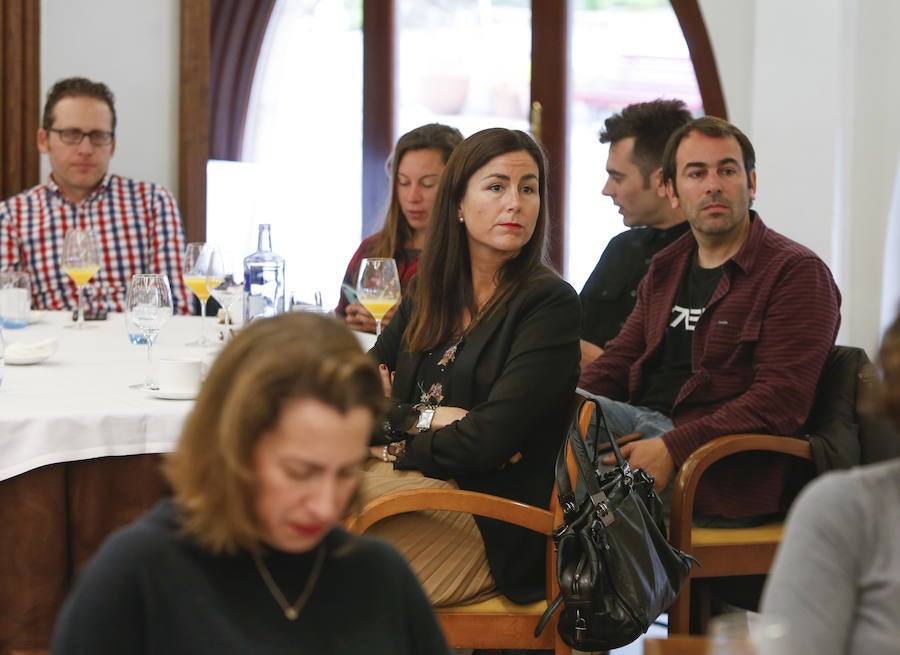 Consiste del XX concurso que EL COMERCIO lleva a cabo para escoger la iniciativa más atractiva, funcional e útil de la región. El sorteo cuenta con seis categorías: Empresarial / institucional, Servicio e iniciativa social, Ocio, Comercio Online, APPS y Blogs