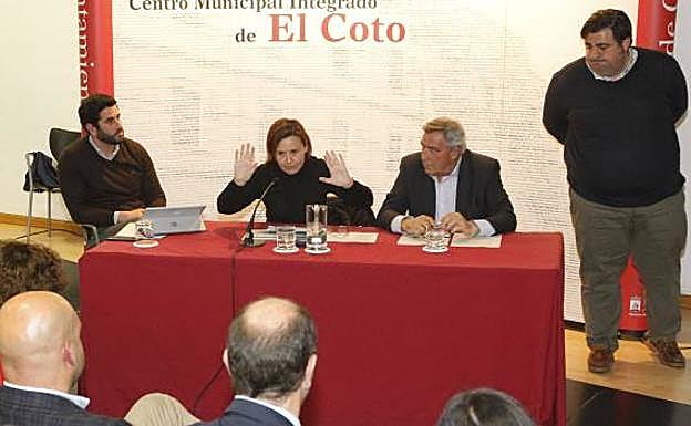 Carmen Moriyón, durante el acto celebrado por Foro en Gijón. 