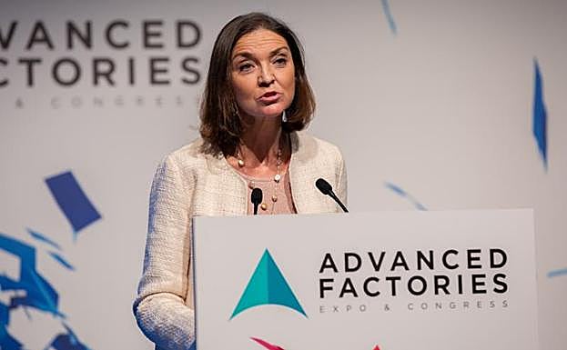 La titular de Industria, Turismo y Comercio, Reyes Maroto.