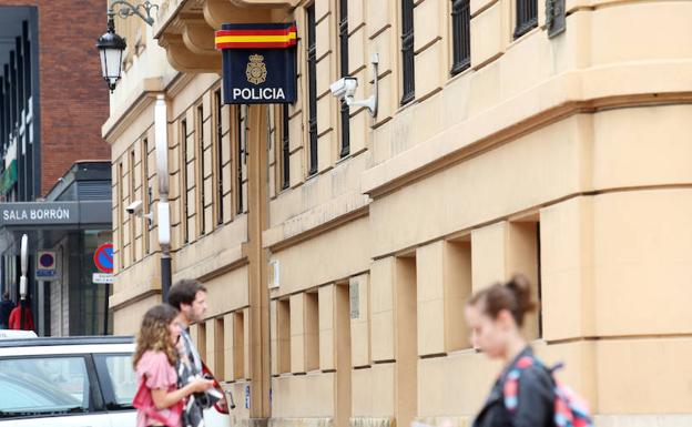 Detenido el dueño de un bar en Oviedo por un delito contra la salud pública