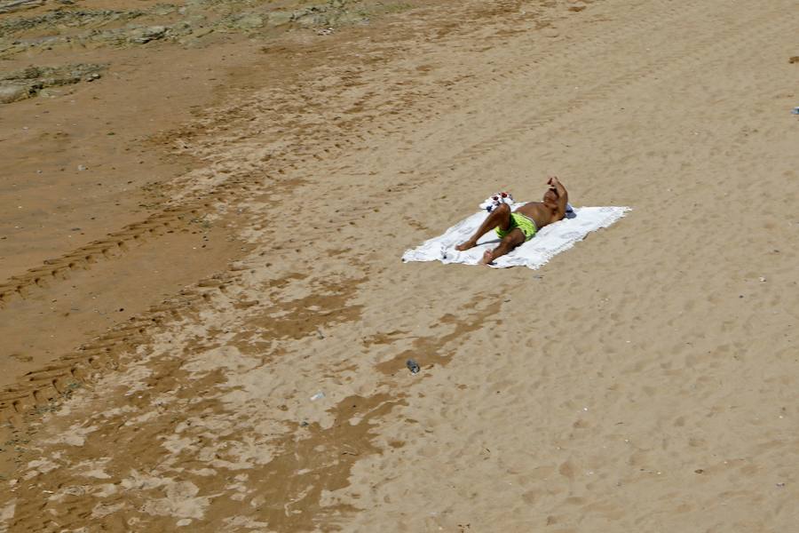 Jornada de bochorno en toda la región, que a prtir de esta tarde sufrirá uhn camvio radical con la llegada de tormentas y vientos de hasta 90 kilómetros por hora,