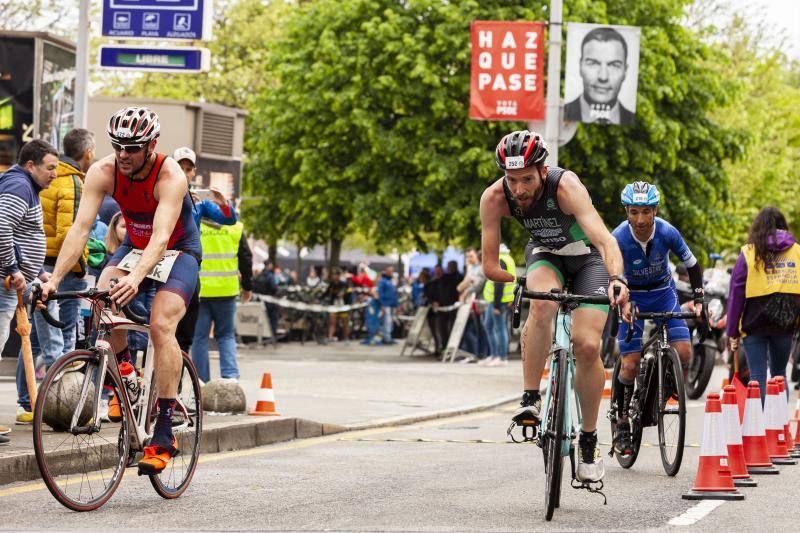 La competición organizada por el Academia Civil-CNSO en las inmediaciones de la playa de Poniente fue, de nuevo, uno de los grandes referentes deportivos de la ciudad de la mañana de Viernes Santo.