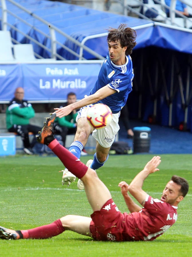 El equipo azul empató en el Carlos Tartiere y dejó escapa tres puntos que le mantienen noveno en la clasificación de Segunda División