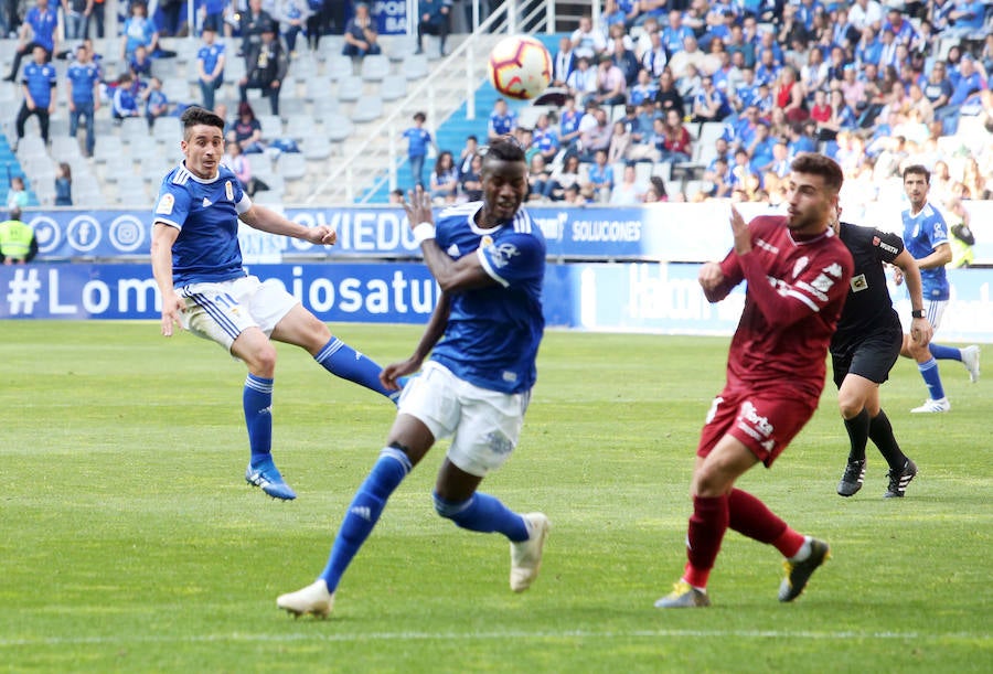 El equipo azul empató en el Carlos Tartiere y dejó escapa tres puntos que le mantienen noveno en la clasificación de Segunda División