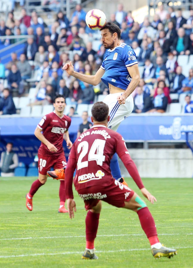 El equipo azul empató en el Carlos Tartiere y dejó escapa tres puntos que le mantienen noveno en la clasificación de Segunda División