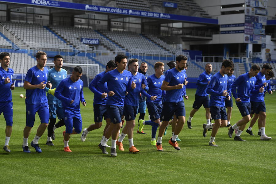 El Oviedo se entrena a puerta cerrada pensando en el Almería