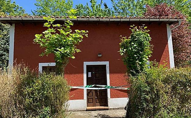Hallan a un sexagenario muerto en su vivienda en Llanes