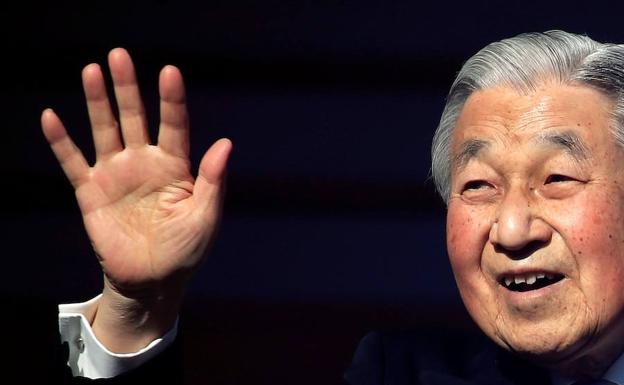 El emperador de Japón, Akihito, abdica a sus 85 años