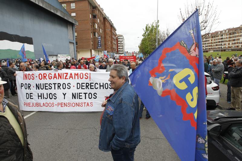 Los sindicatos CSI, CGT, SUATEA y la Confederación Nacional del Trabajo convoca la concentración del 1 de mayo bajo el lema 'Conciencia y lucha de clases'.