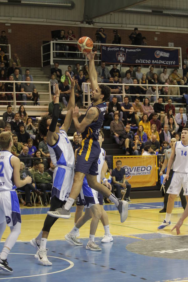 Fotos: Liberbank Oviedo - El Prat, en imágenes
