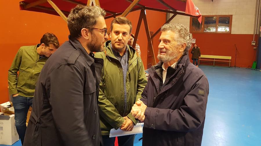 El exministro de Cultura y Deporte ha mostrado su apoyo a la candidatura de la cultura sidrera asturiana, para que la UNESCO la declare Patrimonio Inmaterial de la Humanidad. «A mi me gusta la sidra, la cultura va más allá que un libro», aseguró.