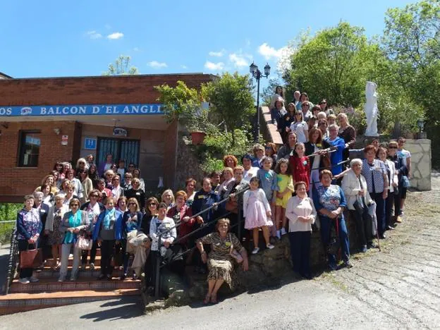 Mujeres de Villamer, en sus encuentro anual. 