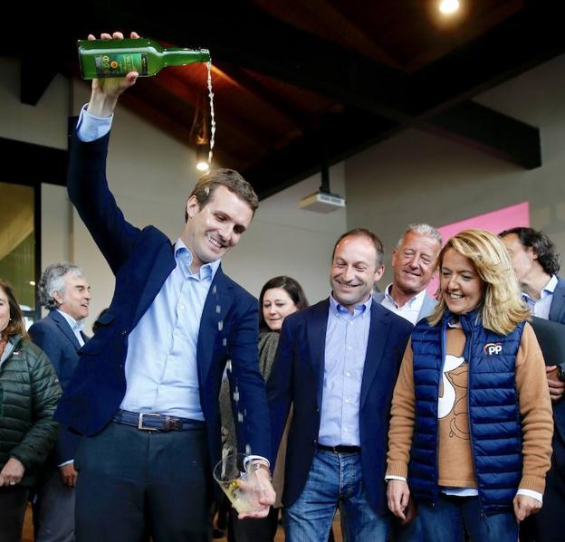 Casado alerta del riesgo de que Asturias quede en manos de una izquierda «cada vez más radical»