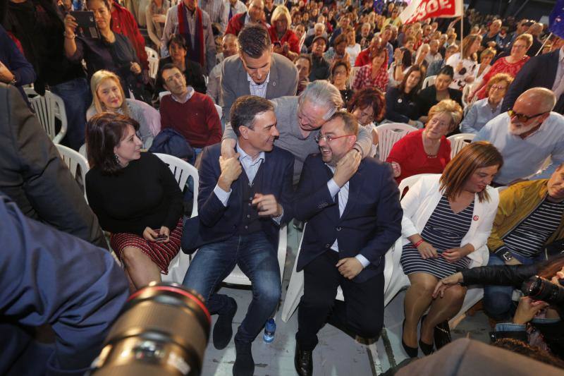 El presidente del Gobierno en funciones se compromete a desarrollar la legislatura «de las oportunidades para los jóvenes», con iniciativas como la de aumentar el parque público de viviendas.