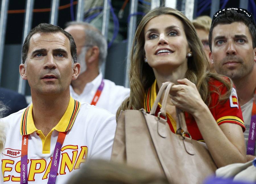 Felipe VI y Doña Letizia celebran su quince aniversario desde que se dieran el 'sí quiero' en La Almudena.