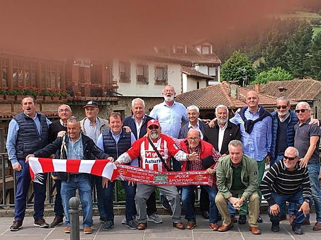 'El Sanedrín' de Mareo, en su excursión a Potes. 