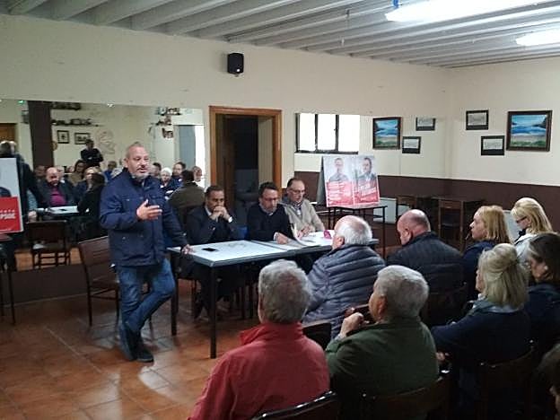 David García, Fernando Lastra, Javier González y Manuel Ángel Fernández Galán, ayer en Pillarno. 