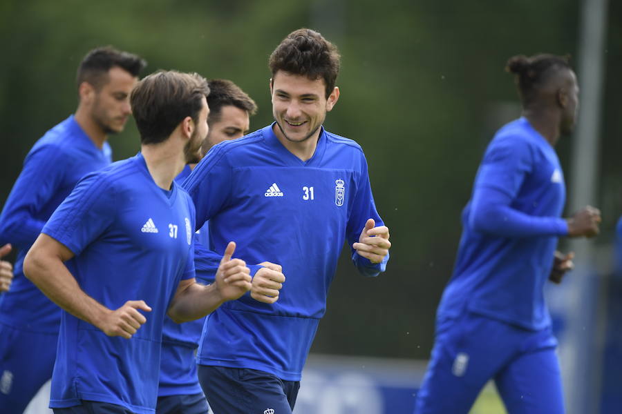 Sergio Egea prepara al equipo carbayón para enfrentarse al Tenerife el próximo domingo en el Heliodoro Rodríguez López.