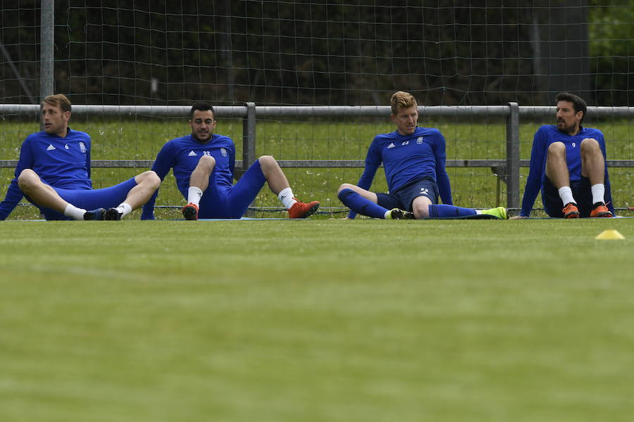 Sergio Egea prepara al equipo carbayón para enfrentarse al Tenerife el próximo domingo en el Heliodoro Rodríguez López.