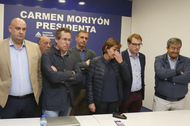 Leal, Couto, Moriyón, Pumares y Álvarez Cascos, tras conocer el resultado.