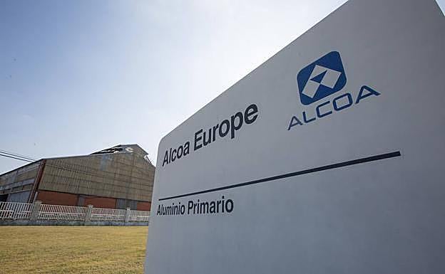 Industria confía en tener ofertas vinculantes sobre Alcoa la próxima semana