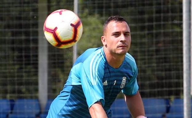 Alfonso, durante el entrenamiento de ayer en El Requexón. 