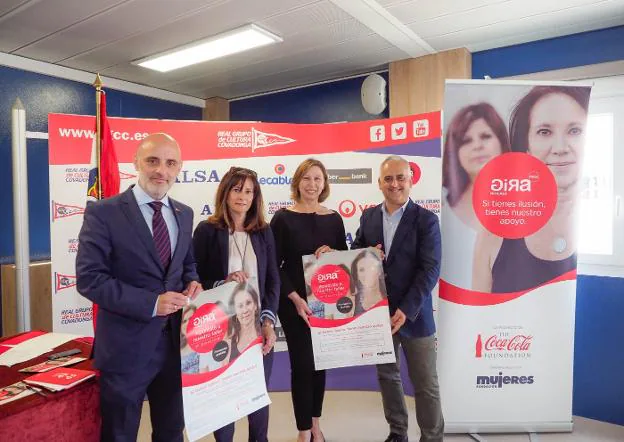 Antonio Corripio, Beatriz Coto, Gorettti Avello y Ramón Méndez, en la presentación de la iniciativa formativa. 