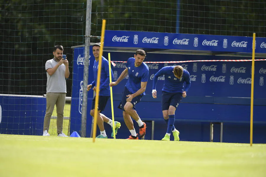 Sesión preparatoria del Real Oviedo, que ya prepara el encuentro del fin de semana en Pamplona ante el Osasuna.