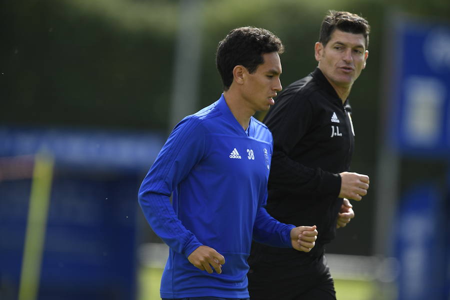 Sesión preparatoria del Real Oviedo, que ya prepara el encuentro del fin de semana en Pamplona ante el Osasuna.