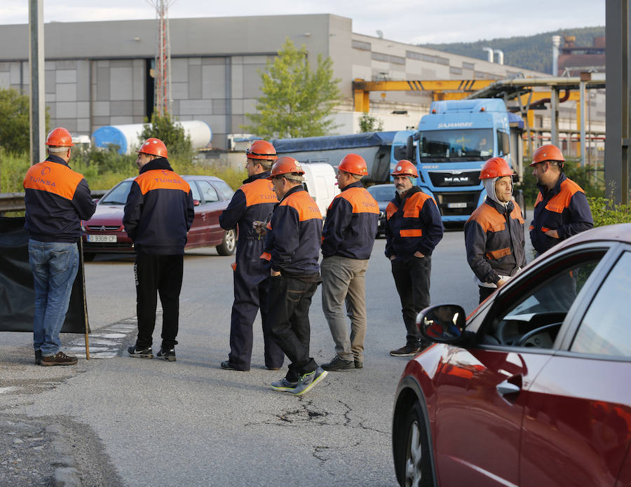 Mañana se cumplirá un mes desde que los trabajadores de Tuinsa Norte iniciaron un encierro en las instalaciones que esta empresa