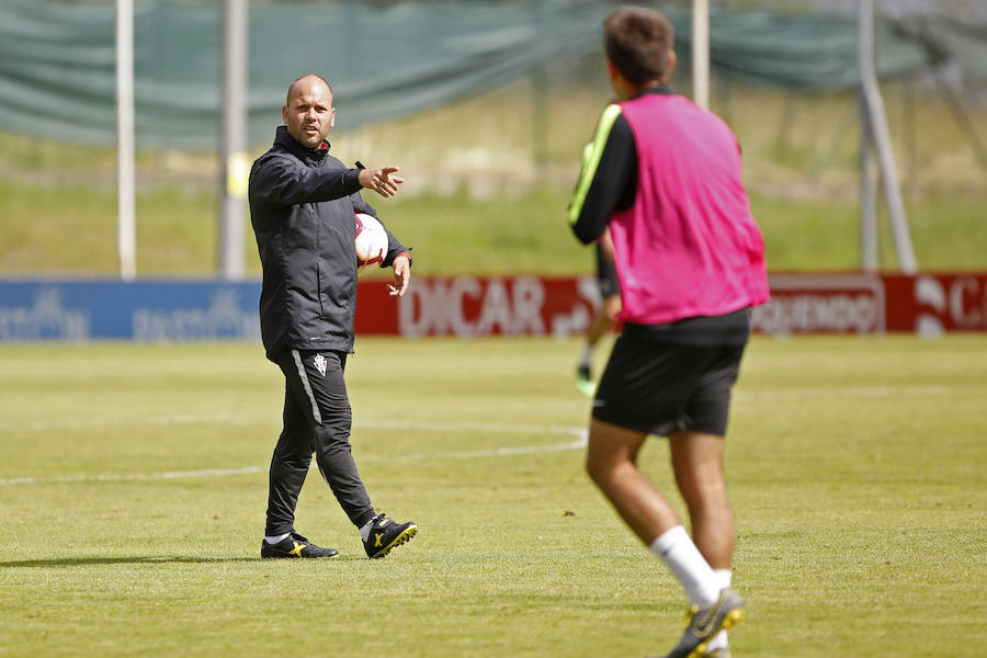 El conjunto rojiblanco se prepara para el último choque de la temporada ante el Cádiz. 