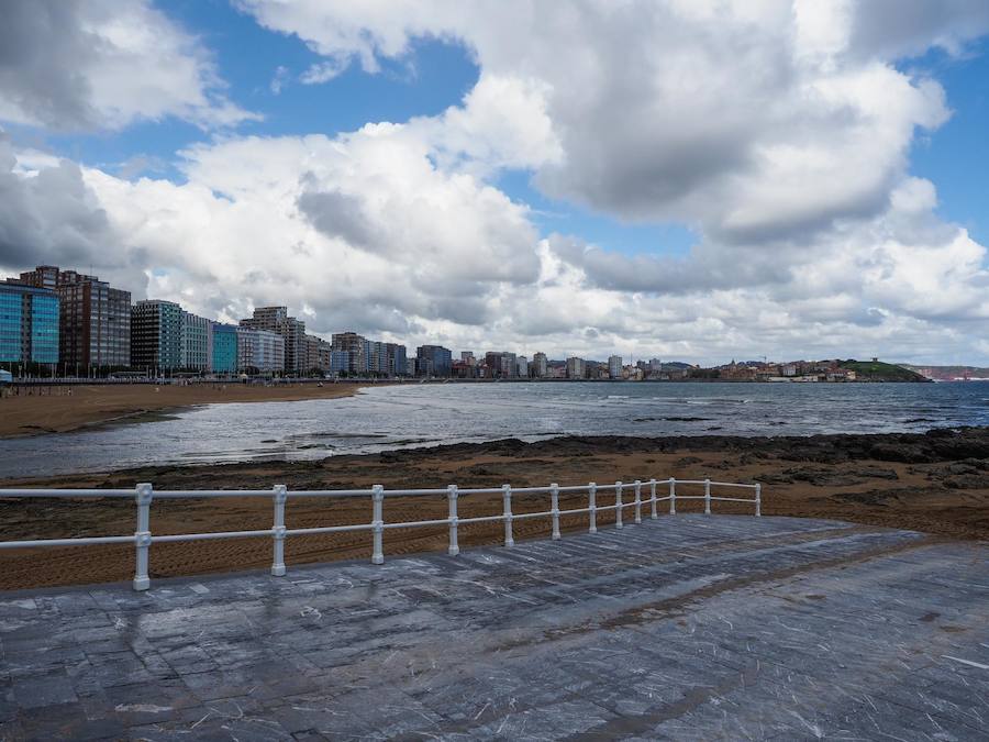 A las puertas del verano Asturias vivió una jornada atípica, con la caída de las temperaturas y precipitaciones débiles durante la primera parte del día. En algunos momentos el sol también hizo acto de presencia.