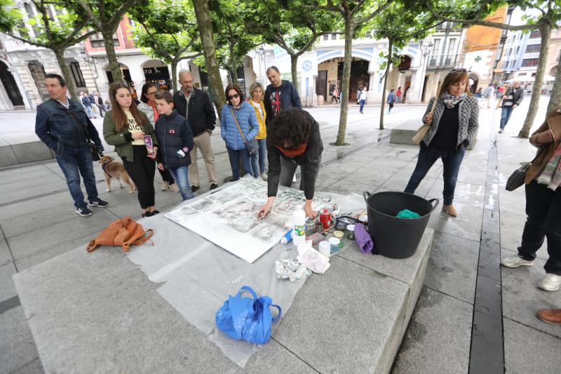 Las calles, centros culturales y locales hosteleros y comerciales se llenan de propuestas de teatro, música y arte para disfrutar de una nueva edición de la Noche Blanca.
