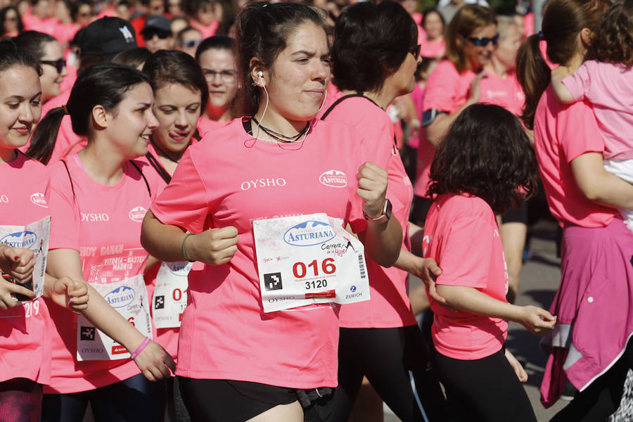 Fotos: ¿Estuviste en la Carrrera de la Mujer de Gijón? ¡Búscate!