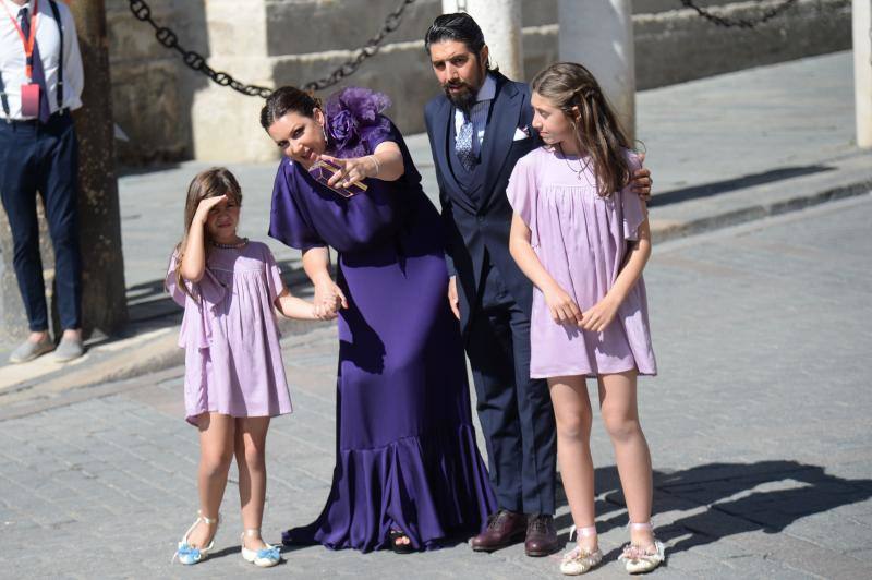 Fotos: Así han sido los looks de los invitados a la boda de Sergio Ramos y Pilar Rubio