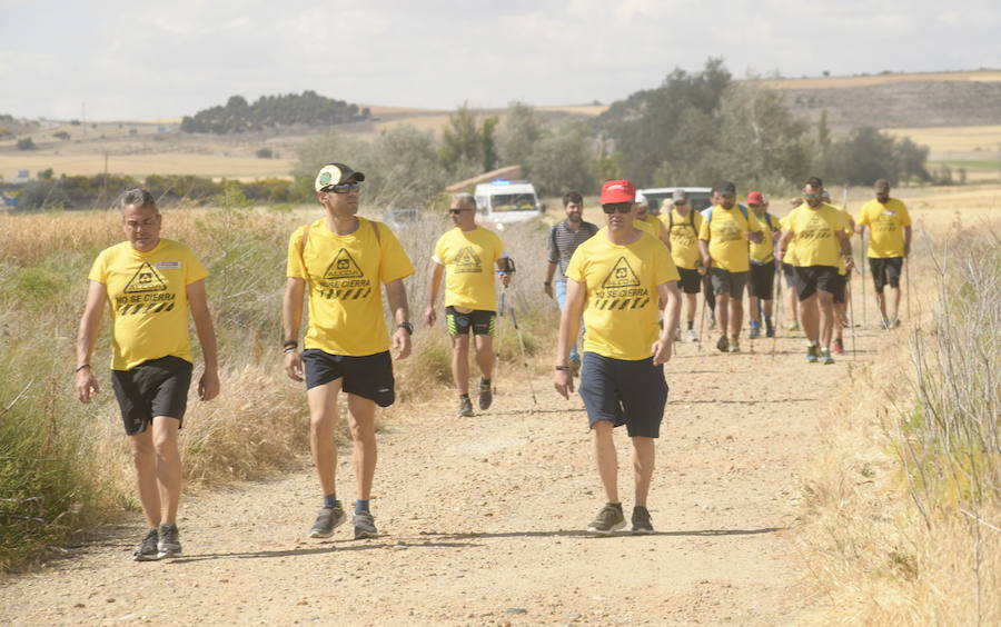 Los trabajadores de la planta avilesina de Alcoa se enfrentaron al recorrido más duro, entre Villalpando y Mota del Marqués, en una jornada marcada por el preacuerdo entre la multinacional y Parter.