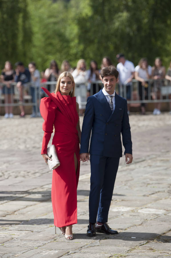 Influencers de todo el país acudieron con su mejores galas al enlace de María Pombo y Pablo Castellano. 