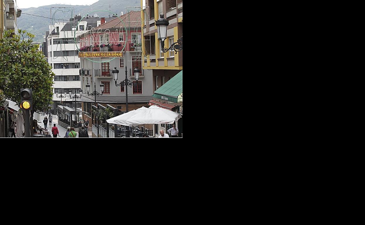 Los sidreros piden que se deje actuar a la Justicia en el caso del Mercáu de Gascona