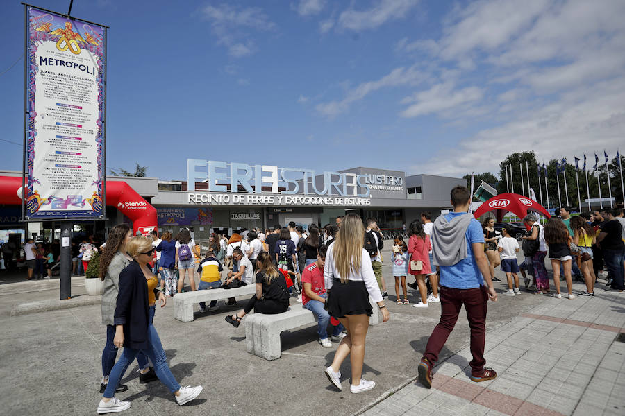 Fortnite, Overwatch o League of Legends son algunos de los juegos que se pueden probar en el pabellón Liberbank del recinto ferial y que están haciendo las delicias entre los visitantes a Metrópoli.