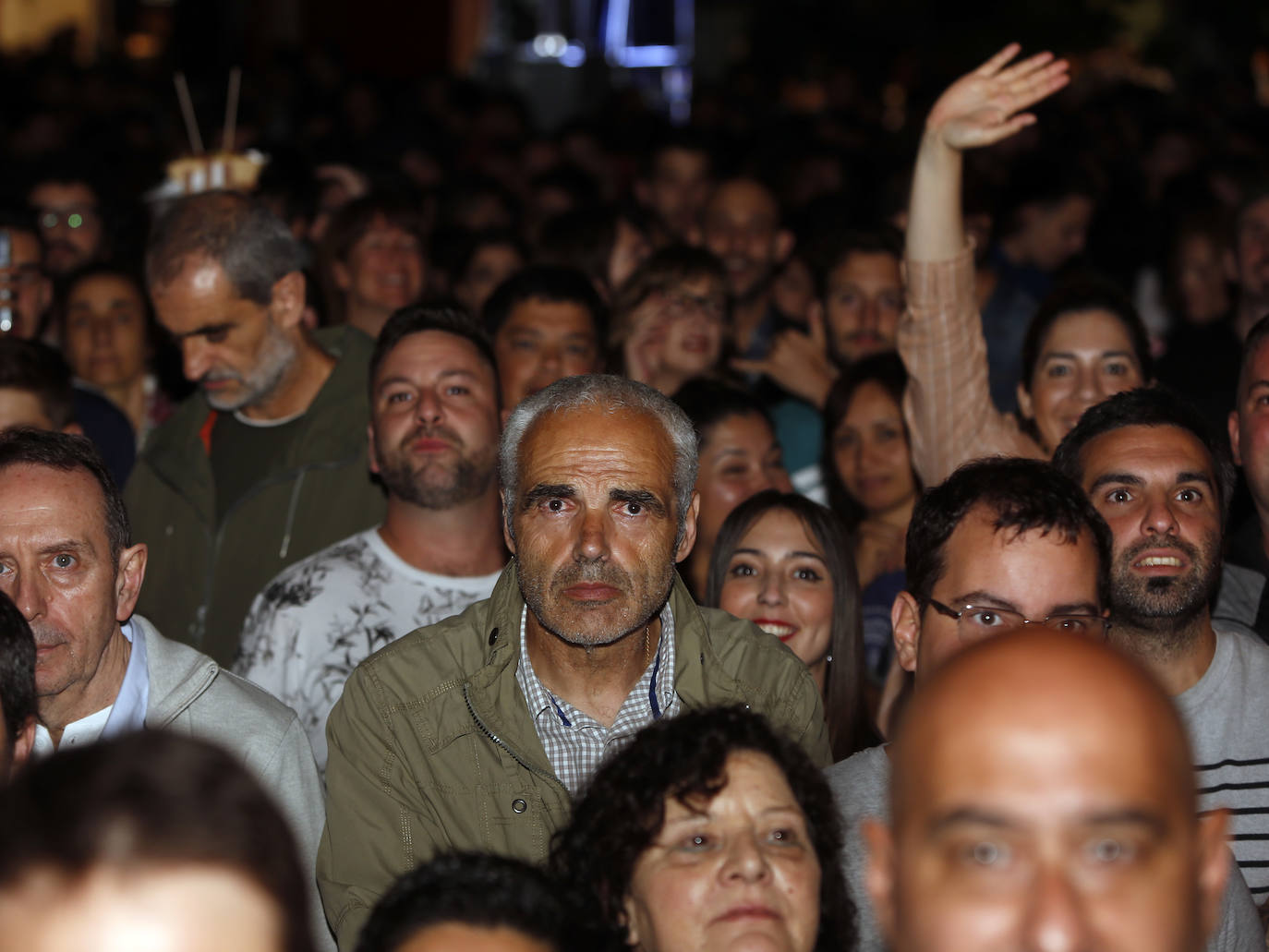  ¡Búscate en entre los asistentes al recital que tuvo como escenario el festival Metrópoli!