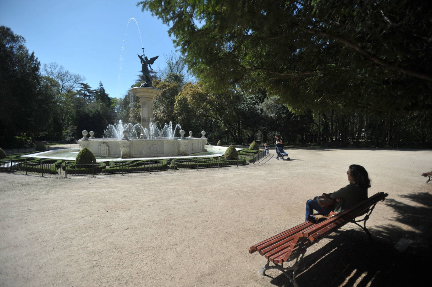 7. Los parques de Valladolid son conocidos por su encanto, entre los que se encuentran el de Campo Grande (92.263 m²), también conocido como el Central Park de Pucela. Sin embargo, lo más grandes son El Parque forestal Cerro de las Contiendas, seguido por el Parque del Mediodía y el Paraje del Caño Hondo, según el ranking de Holidu.