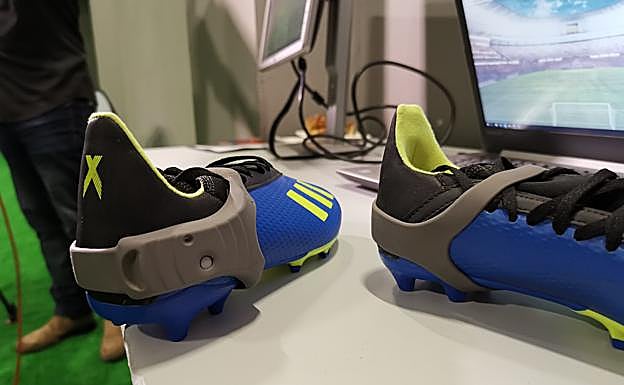 Sensores adaptados a las botas. 