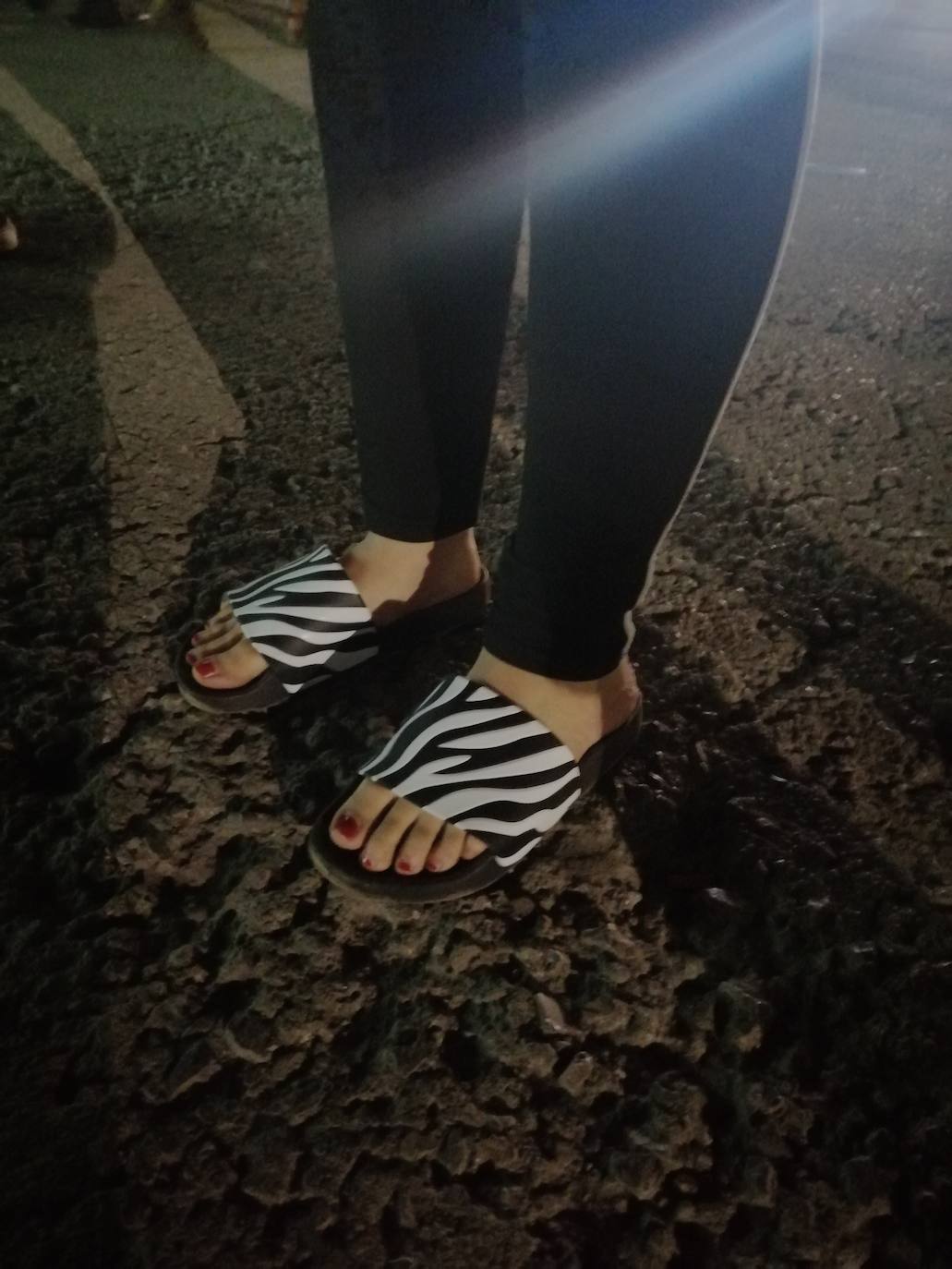 Lourdes Batista, 20 años. "Vengo muy cómoda y no me entran piedras".